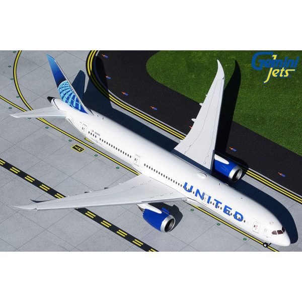 1 200 United Airlines B7879 N24976 New Livery For Sale