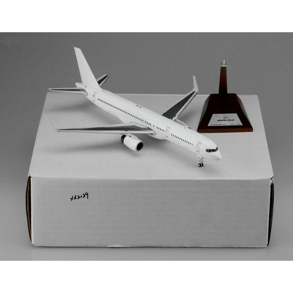 1 200 Nordwind 757200 Plastic Model Cheap