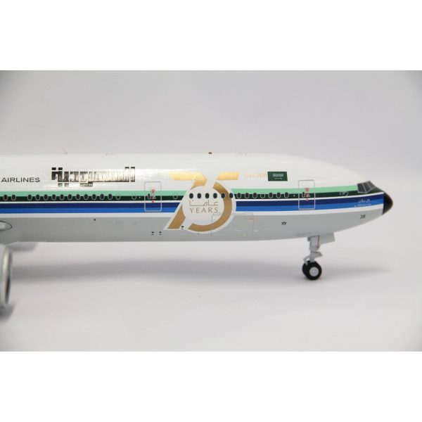 1 200 Saudi Arabian Airlines B777300(ER) Retro (HZAK28) Online Hot Sale