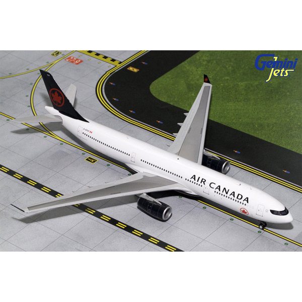 1 200 Air Canada CGFAF A330300 2017 For Sale