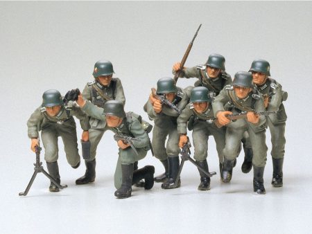 1 35 German Assault Troops Online now