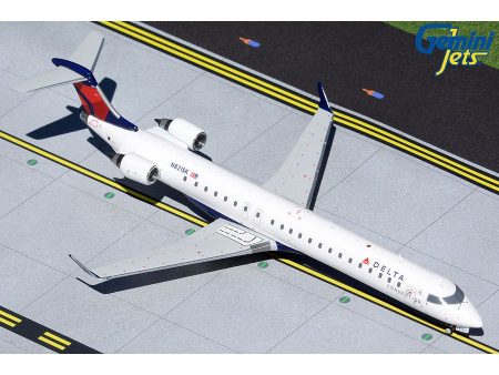 1 200 Delta Connection CRJ900 N821SK Cheap