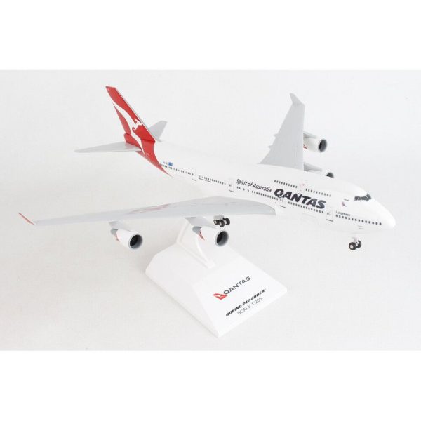 1 200 QANTAS B747400   Queen of the Skies   VHOEJ Online now